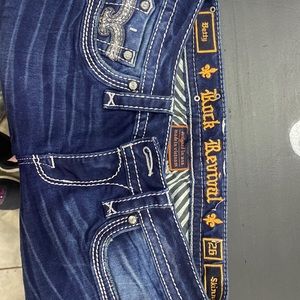 Rock revival Betty skinny